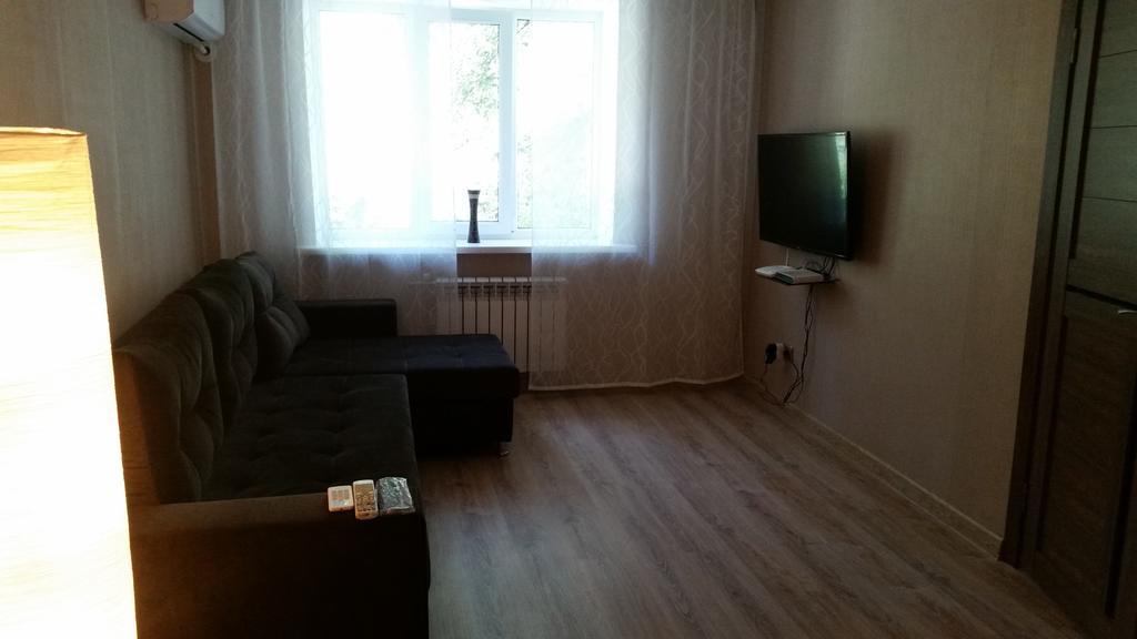Apartments On Ahmetova 4 Алма Ата Екстериор снимка